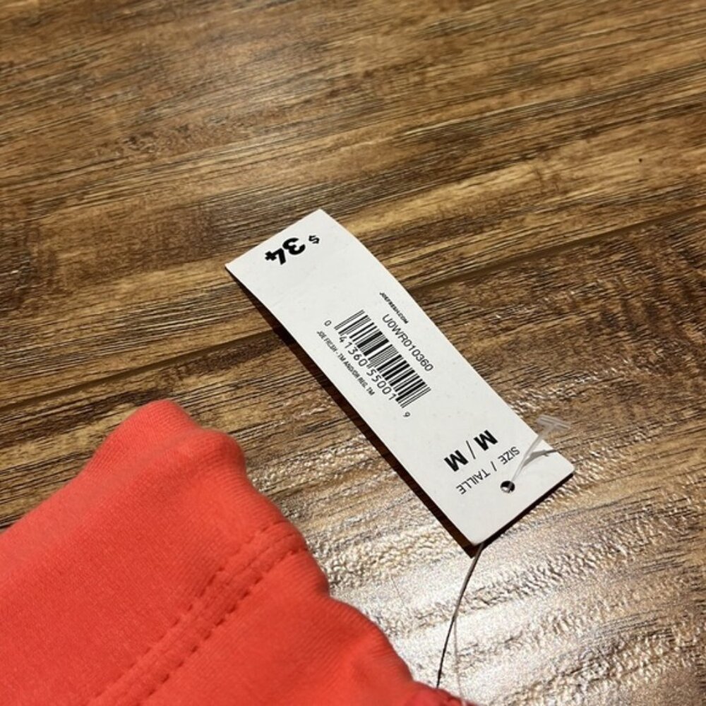 Bright coral pink wide leg capris by Joe Fresh - Picture 9 of 10